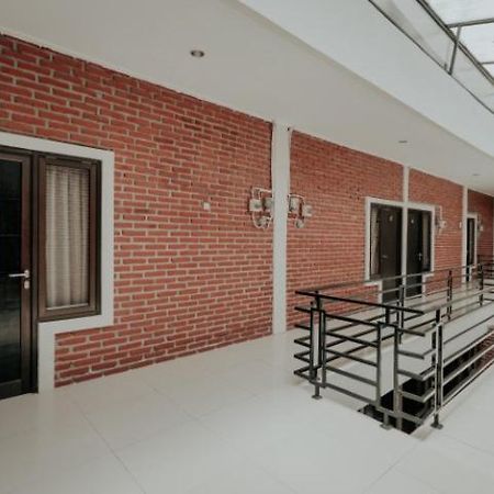 D'Paragon Cerry Kejayan Luaran gambar